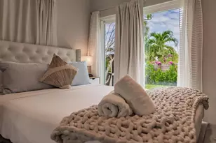 422 Phippen Waiters Rd, Dania Beach, FL 33004 - Photo 11