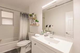 422 Phippen Waiters Rd, Dania Beach, FL 33004 - Photo 19