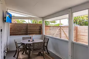 422 Phippen Waiters Rd, Dania Beach, FL 33004 - Photo 23