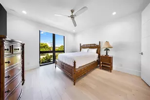 2001 Marietta Dr, Fort Lauderdale, FL 33316 - Photo 11