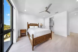 2001 Marietta Dr, Fort Lauderdale, FL 33316 - Photo 61