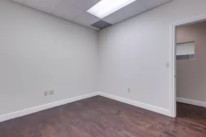 2743 Hollywood Boulevard, Hollywood, FL 33020 - Photo 23