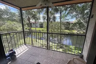235 Lakeview Dr, Weston, FL 33326 - Photo 5