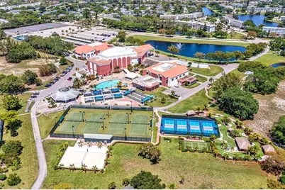 355 Oakridge T #355, Deerfield Beach, FL 33442 - Photo 13