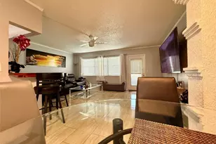 355 Oakridge T, Deerfield Beach, FL 33442 - Photo 5