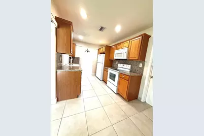 4605 NW 49th Street, Tamarac, FL 33319 - Photo 11