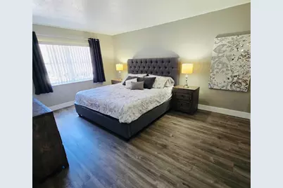 [Address not provided], Hallandale Beach, FL 33009 - Photo 23