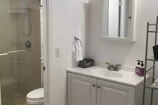 [Address not provided], Hallandale Beach, FL 33009 - Photo 17