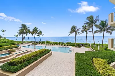 1063 Hillsboro Mile #203, Pompano Beach, FL 33062 - Photo 9