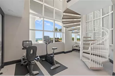 1063 Hillsboro Mile #203, Pompano Beach, FL 33062 - Photo 27