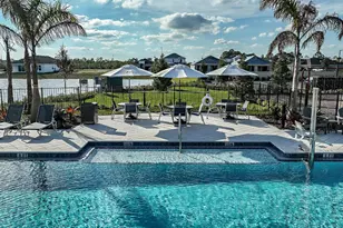 924 SE Seasons Ln, Port Saint Lucie, FL 34984 - Photo 27