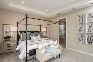 924 SE Seasons Ln, Port Saint Lucie, FL 34984 - Photo 11