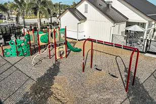 924 SE Seasons Ln, Port Saint Lucie, FL 34984 - Photo 31