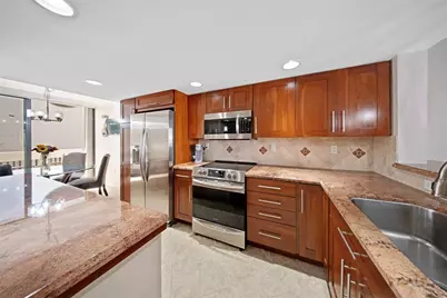 1100 SE 5th Court #68, Pompano Beach, FL 33060 - Photo 11