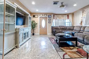 661 SW 28th Way, Fort Lauderdale, FL 33312 - Photo 5