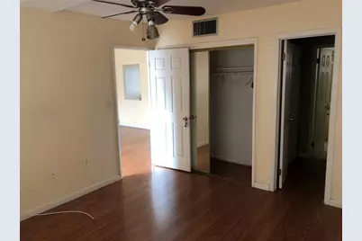 1700 NE 191st Street #401, Miami, FL 33179 - Photo 7