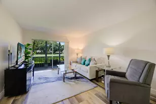 4502 Martinique Way, Pompano Beach, FL 33066 - Photo 9