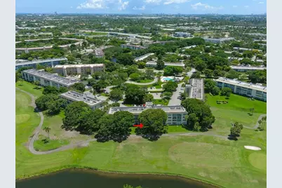 4502 Martinique Way #E1, Pompano Beach, FL 33066 - Photo 23