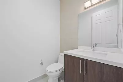 324 SW 14th Court #324, Fort Lauderdale, FL 33315 - Photo 9