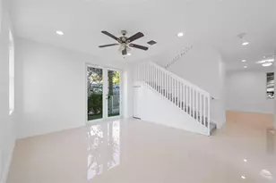324 SW 14th Ct, Fort Lauderdale, FL 33315 - Photo 11