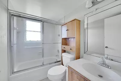 7210 Lake Circle Drive #401, Margate, FL 33063 - Photo 19