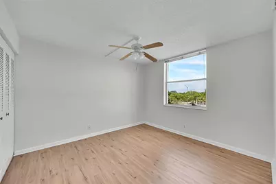7210 Lake Circle Drive #401, Margate, FL 33063 - Photo 17