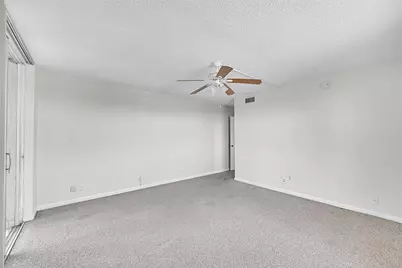 7210 Lake Circle Drive #401, Margate, FL 33063 - Photo 13