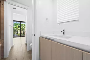 722 NE 15th Ave, Fort Lauderdale, FL 33304 - Photo 17