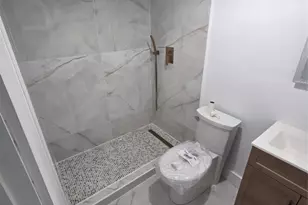 251 S Cypress Rd, Pompano Beach, FL 33060 - Photo 23