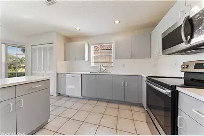 7697 NW 25th Street, Margate, FL 33063 - Photo 3