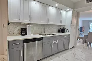 1705 Andros Isle, Pompano Beach, FL 33066 - Photo 3