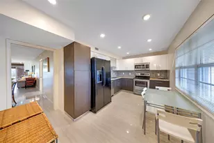 800 Cypress Grove Dr, Pompano Beach, FL 33069 - Photo 23