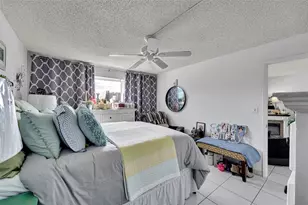 3211 NE 8th St, Pompano Beach, FL 33062 - Photo 11