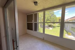 212 Oxford 400, West Palm Beach, FL 33417 - Photo 17