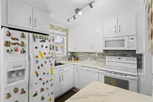 2801 N Pine Island Rd, Sunrise, FL 33322 - Photo 21