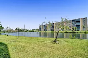 301 SE 3rd St, Dania Beach, FL 33004 - Photo 39