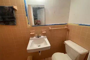 12900 NW 1st Ct, Miami, FL 33168 - Photo 27