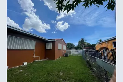 12900 NW 1st Court, Miami, FL 33168 - Photo 31