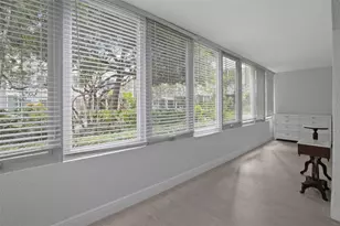 1000 SE 4th St, Fort Lauderdale, FL 33301 - Photo 15