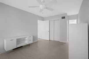 1000 SE 4th St, Fort Lauderdale, FL 33301 - Photo 21