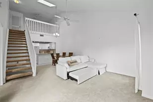 4252 Palm Bay Cir, West Palm Beach, FL 33406 - Photo 5