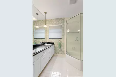 2365 NE 28th Street, Pompano Beach, FL 33064 - Photo 21