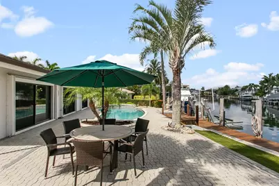 2365 NE 28th Street, Pompano Beach, FL 33064 - Photo 37