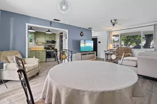 7160 Venetian St, Miramar, FL 33023 - Photo 5