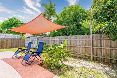 7160 Venetian Street, Miramar, FL 33023 - Photo 5