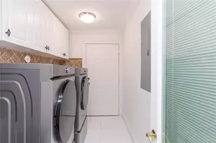 2557 SW 14th Ct, Deerfield Beach, FL 33442 - Photo 31