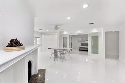 2557 SW 14th Court, Deerfield Beach, FL 33442 - Photo 17