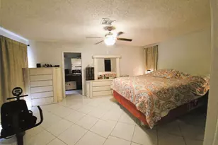 9091 NW 11th Ct, Plantation, FL 33322 - Photo 9