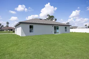 8436 99th Ct, Vero Beach, FL 32967 - Photo 3