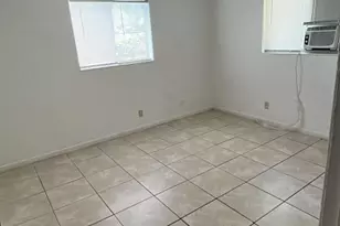 2310 Pierce St, Hollywood, FL 33020 - Photo 3